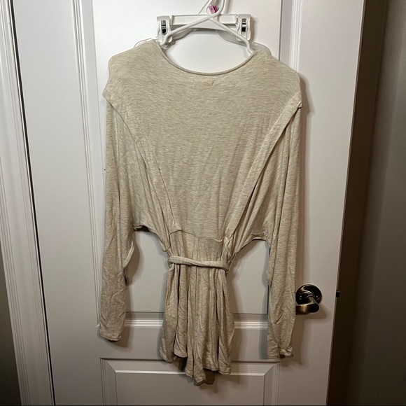 Silence and noise romper - Picture 3 of 3